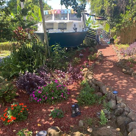 Cozy Jungle Boat Hideaway With Stunning Ocean View Villa Kealakekua Екстериор снимка
