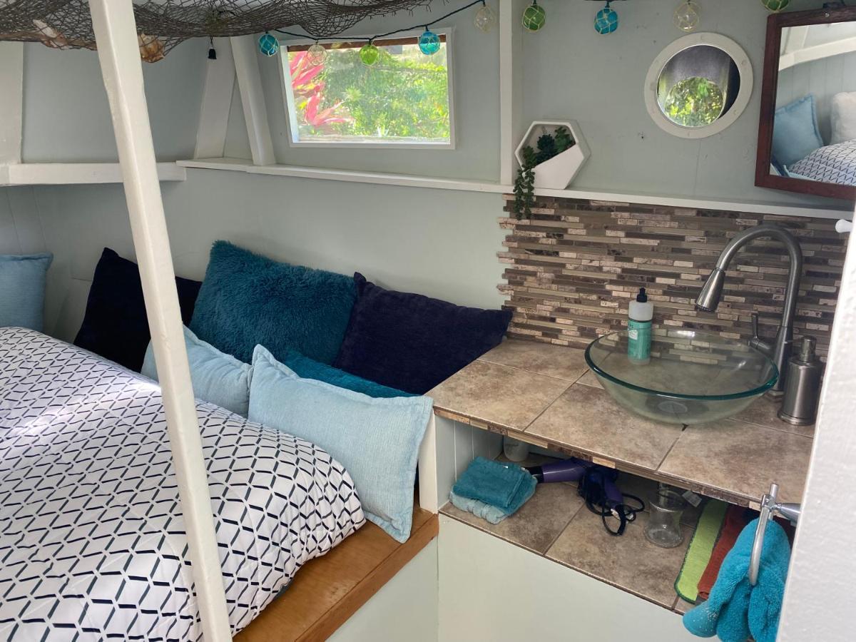Cozy Jungle Boat Hideaway With Stunning Ocean View Villa Kealakekua Екстериор снимка